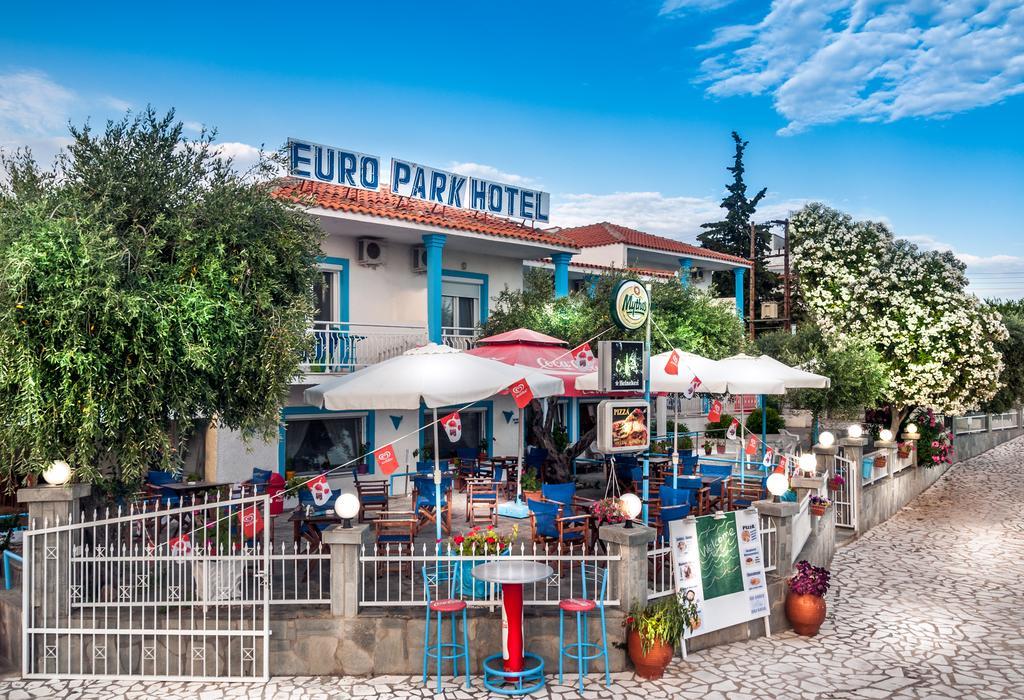 Euro Park Hotel Astris Ngoại thất bức ảnh